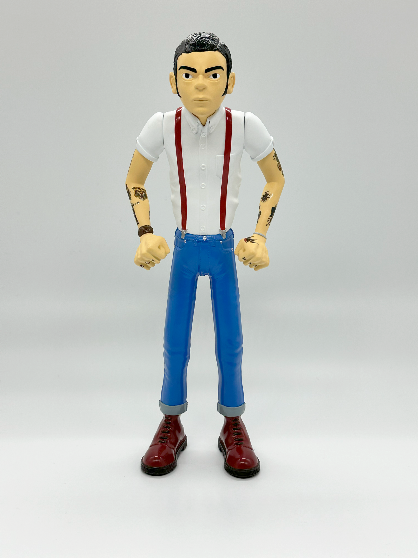 VINYL SKINHEAD TOY AGGRO BOY white shirts