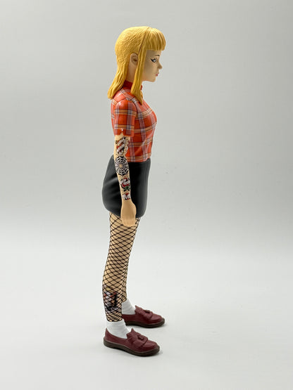 VINYL TOY Skinhead Girl