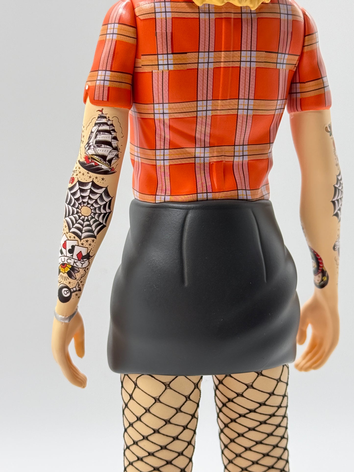 VINYL TOY Skinhead Girl