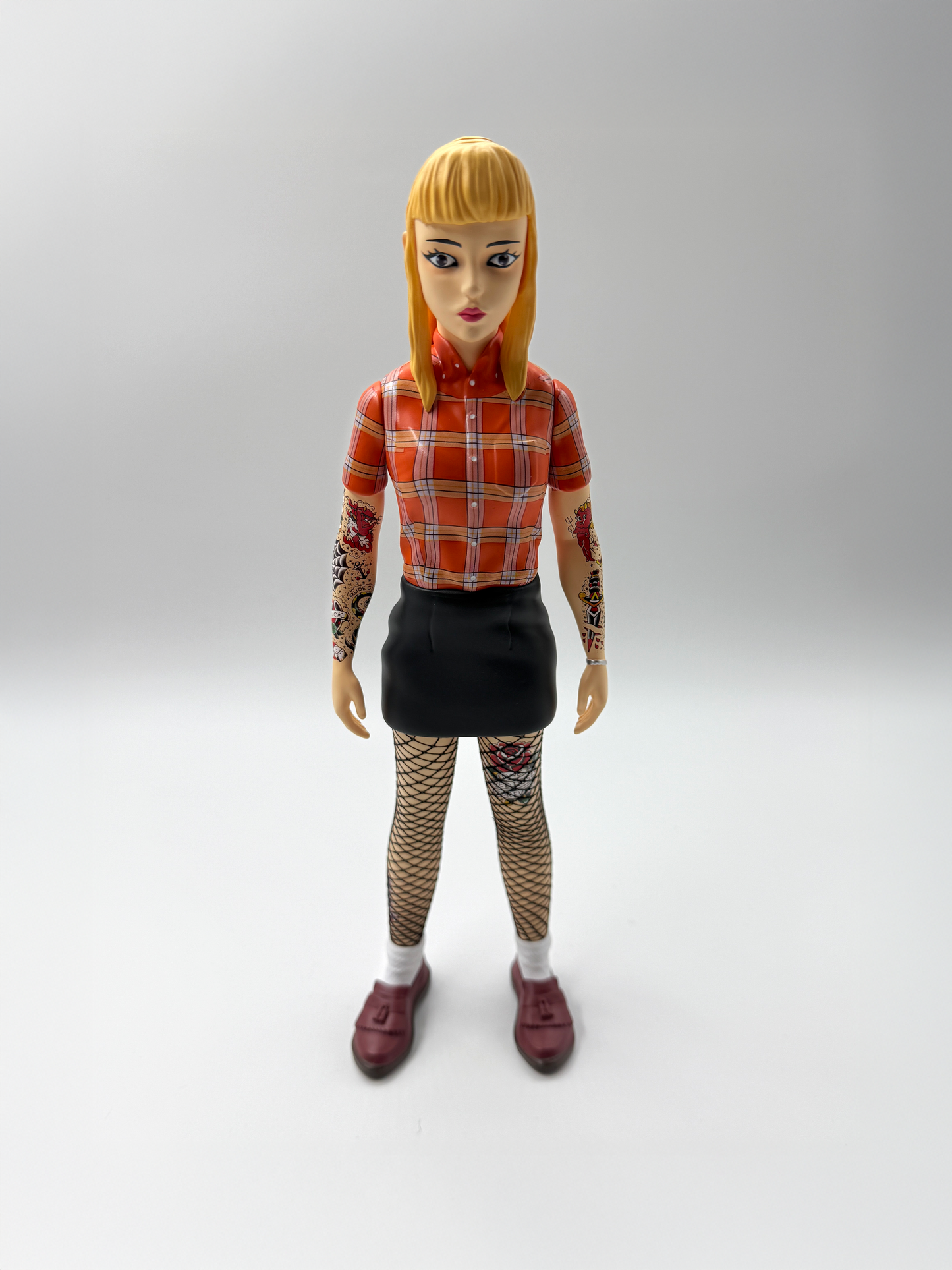 VINYL TOY Skinhead Girl