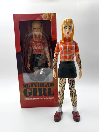 VINYL TOY Skinhead Girl