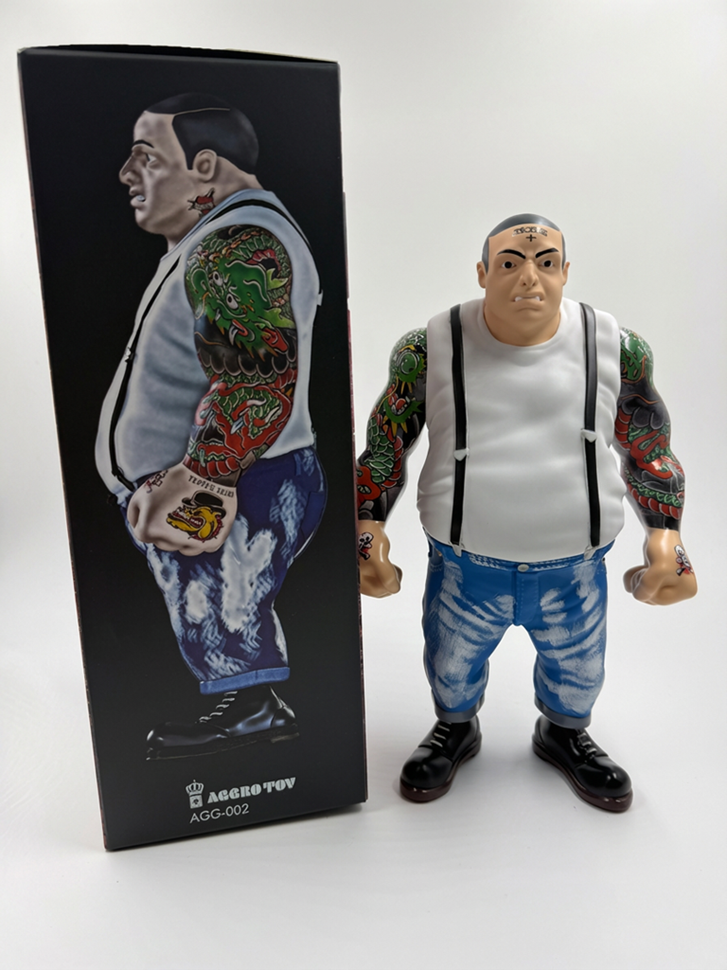 VINYL TOY  Tough Skinhead