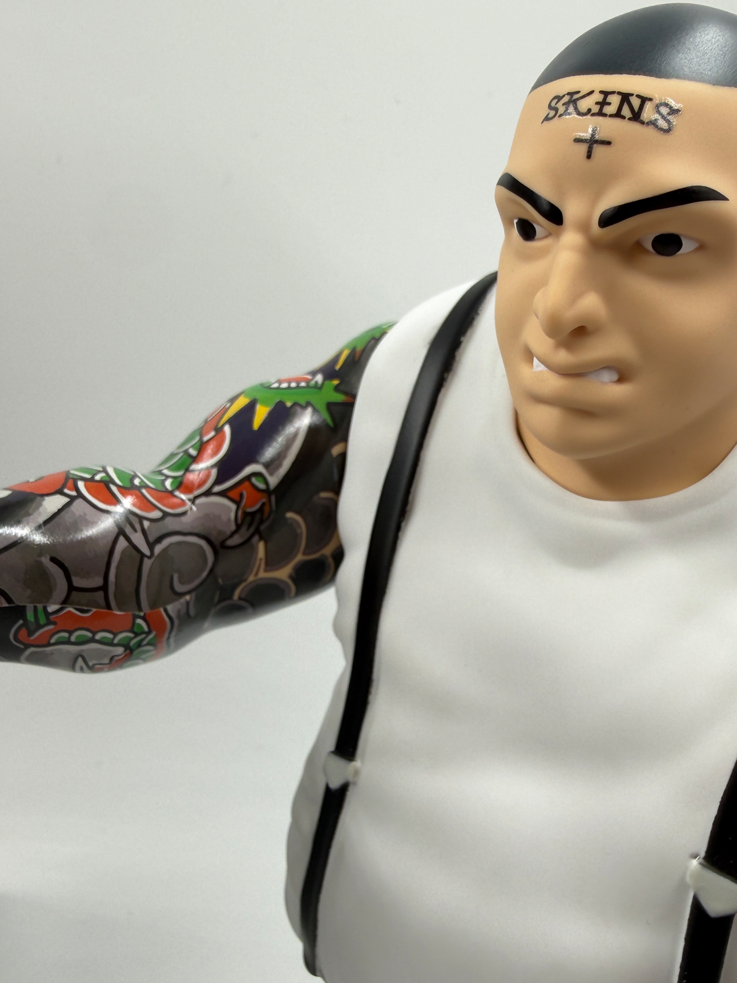 VINYL TOY  Tough Skinhead